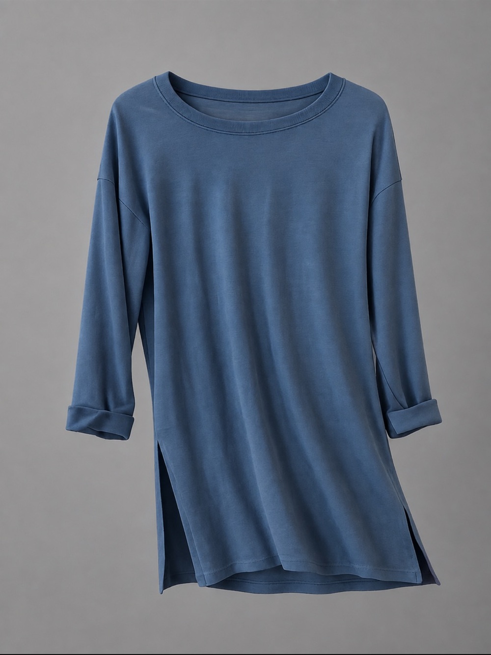 Hyba Women's Long Sleeve Tee in Navy - XS - Picture 3 of 4